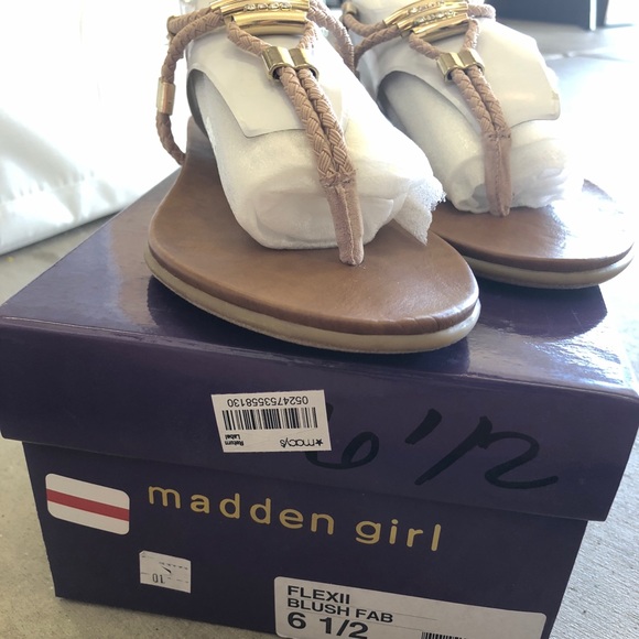Madden girl sandals - Picture 3 of 4